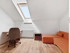 Prodej bytu 3+kk, Nezamyslice, Trávníky, 74 m2