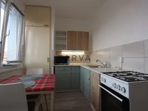Prodej bytu 1+1, Kladno - Kročehlavy, Dánská, 35 m2