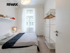 Pronájem bytu 2+kk, Praha - Nové Město, Legerova, 34 m2