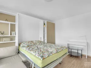Pronájem bytu 1+kk, Hradec Králové - Slezské Předměstí, Markovická, 36 m2