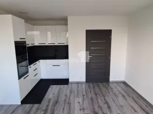 Pronájem bytu 2+kk, Česká Lípa, Zhořelecká, 40 m2