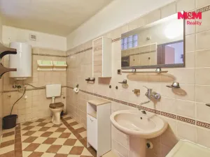 Prodej rodinného domu, Žatec, Kadaňská, 268 m2