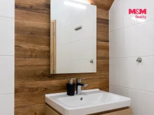 Prodej bytu 2+kk, Horní Lhota, 62 m2