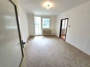 Prodej bytu 3+1, Bruntál, Uhlířská, 73 m2