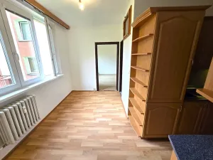 Prodej bytu 3+1, Bruntál, Uhlířská, 73 m2
