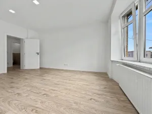 Pronájem bytu 2+1, Krnov - Pod Bezručovým vrchem, Pivovarská, 69 m2