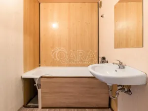 Prodej bytu 3+1, Praha - Petrovice, Rezlerova, 70 m2