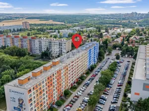 Prodej bytu 3+1, Praha - Petrovice, Rezlerova, 70 m2