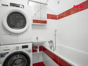 Pronájem bytu 3+1, Nupaky, U Školky, 72 m2