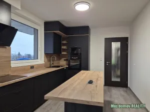 Pronájem bytu 4+kk, Praha - Prosek, Čakovická, 83 m2