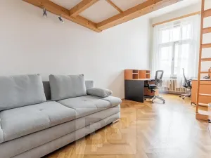 Pronájem bytu 3+1, Praha - Nové Město, Hálkova, 102 m2