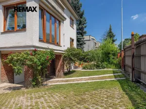 Prodej vily, Praha - Dejvice, U dejvického rybníčku, 400 m2