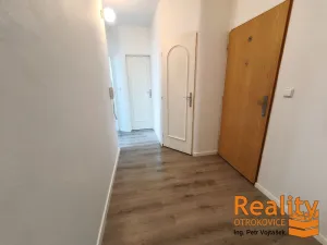 Pronájem bytu 2+1, Otrokovice, Školní, 56 m2