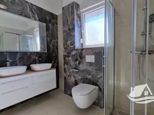 Prodej bytu 3+kk, Starigrad, Chorvatsko, 75 m2