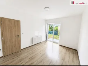 Pronájem bytu 2+1, Chabařovice, V Aleji, 40 m2