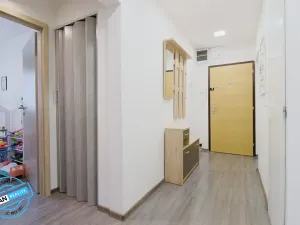 Prodej bytu 3+1, Krnov, E. Hakena, 78 m2