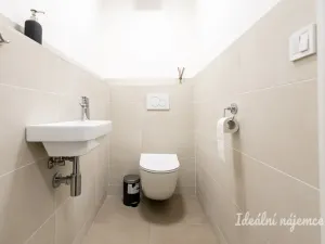 Pronájem bytu 2+kk, Praha - Troja, Mazurská, 59 m2