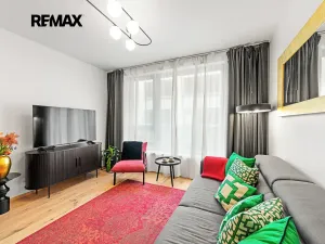 Prodej bytu 2+kk, Praha - Karlín, Sokolovská, 59 m2