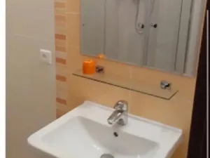 Pronájem bytu 2+kk, Praha - Vysočany, Freyova, 46 m2