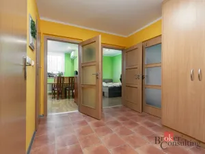 Prodej bytu 3+1, Ostrava - Dubina, Zdeňka Bára, 64 m2