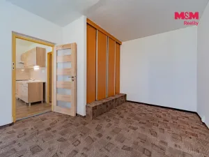 Pronájem bytu 1+1, Loket, Sportovní, 40 m2