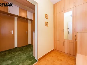 Prodej bytu 2+1, Praha - Horní Počernice, Dandova, 58 m2