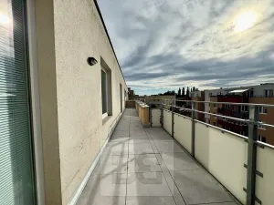 Pronájem bytu 3+kk, Modřice, Přízřenická, 74 m2