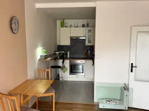 Pronájem bytu 2+kk, Praha - Hloubětín, Kardašovská, 43 m2