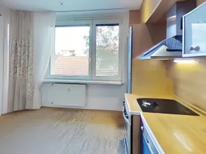 Prodej bytu 3+1, Třebíč, Obránců míru, 74 m2