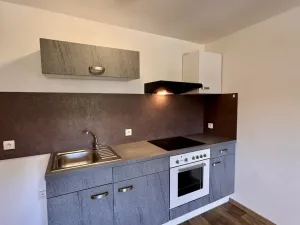 Pronájem bytu 2+kk, Loket, Nádražní, 41 m2