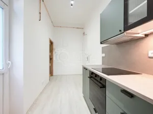 Pronájem bytu 2+1, Praha - Strašnice, Saratovská, 50 m2