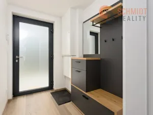 Pronájem bytu 2+kk, Břeclav, Pod Zámkem, 56 m2