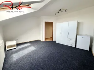 Pronájem bytu 3+1, Mladá Boleslav - Mladá Boleslav II, Komenského náměstí, 110 m2