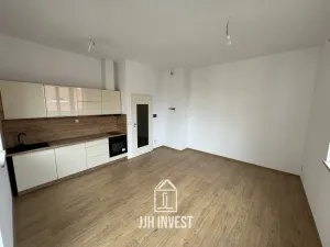 Pronájem bytu 1+kk, Poděbrady - Poděbrady II, nám. T.G.Masaryka, 31 m2