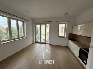 Pronájem bytu 1+kk, Poděbrady - Poděbrady II, nám. T.G.Masaryka, 31 m2