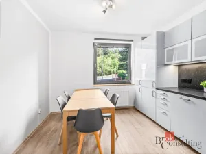 Pronájem bytu 4+1, Praha - Smíchov, Pod Fialkou, 94 m2