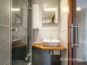 Pronájem bytu 2+kk, Praha - Zličín, Nedašovská, 36 m2