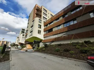 Pronájem garáže, Praha - Radlice, U Komína, 8772 m2