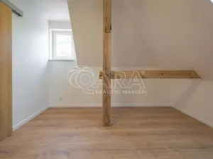 Pronájem bytu 2+kk, Praha - Žižkov, Na Balkáně, 54 m2