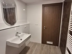 Pronájem bytu 2+kk, Teplice, Novoveská, 52 m2