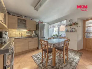 Prodej rodinného domu, Neuměřice, 155 m2