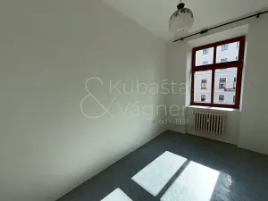 Pronájem bytu 2+1, Chrudim, Tyršovo náměstí, 52 m2