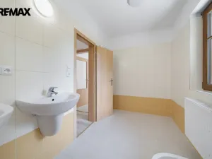 Prodej rodinného domu, Karlovy Vary, Slovenská, 98 m2