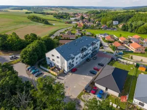 Prodej bytu 2+kk, Neslovice, Lesní, 72 m2