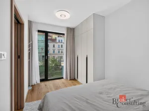 Prodej bytu 1+kk, Praha - Košíře, Starokošířská, 38 m2