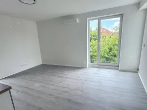 Pronájem bytu 2+kk, Kladno, Pavlisova, 45 m2