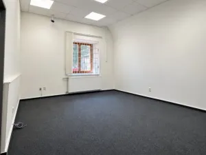 Pronájem kanceláře, Rokycany - Střed, Masarykovo náměstí, 180 m2