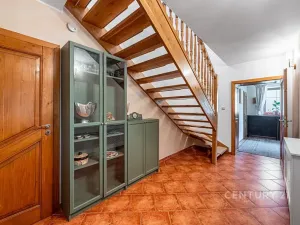 Prodej rodinného domu, Benešov, 185 m2