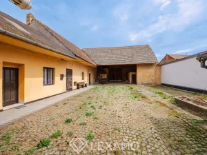Prodej rodinného domu, Třebíč - Slavice, 250 m2