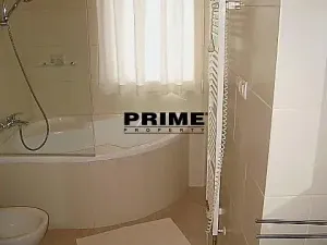 Pronájem bytu 1+kk, Praha - Vinohrady, Italská, 41 m2